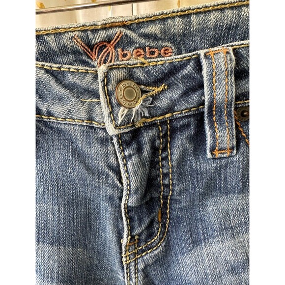 Vintage Y2K Bebe Kayla 5 Pocket Cropped Capri Medium Washed Denim Jeans 28 - Picture 3 of 7